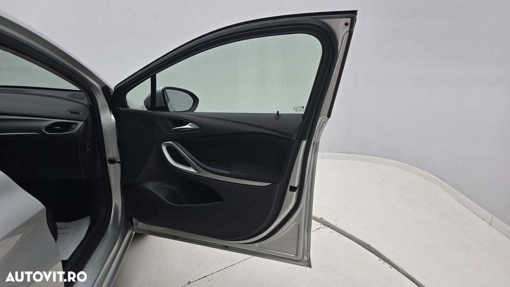 Opel Astra - 18