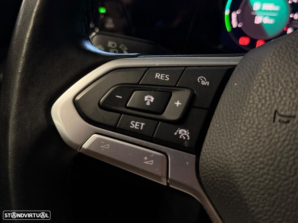 VW Golf 1.4 TSI e-Hybrid DSG - 25