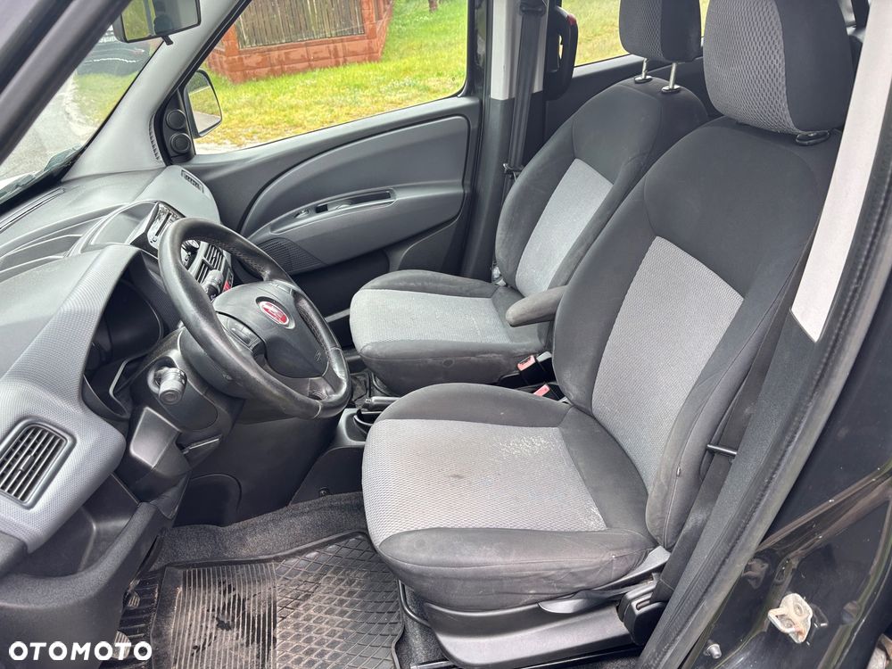 Fiat Doblo 2.0 Multijet 16V Emotion - 12