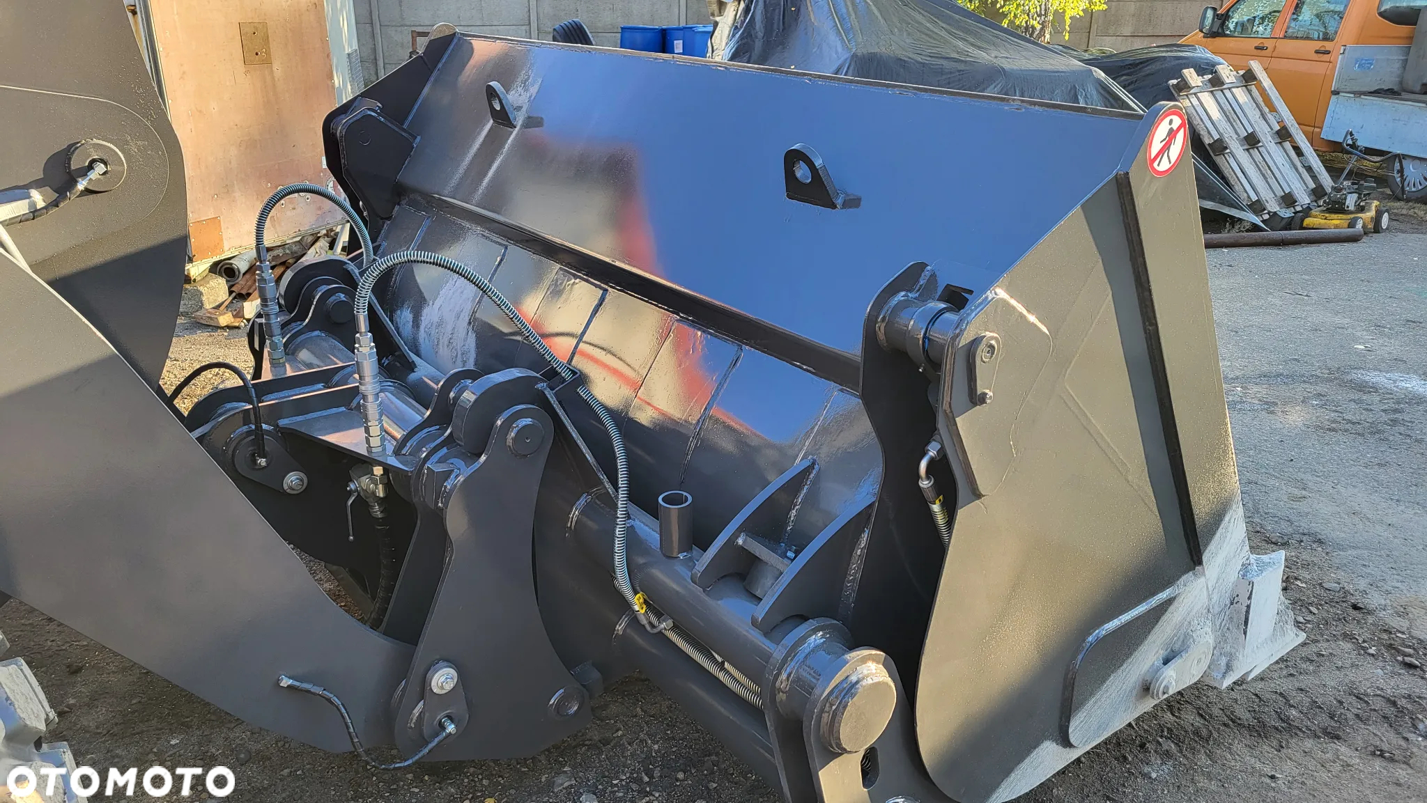 Fadroma Ładowarka kołowa XCMG XC938  ZL30G - 18