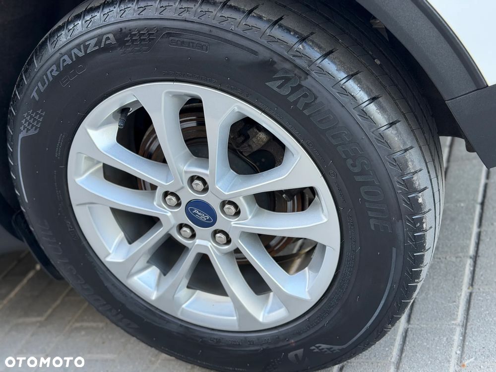 Ford Kuga 2.5 Duratec FHEV 4x4 TITANIUM X - 19