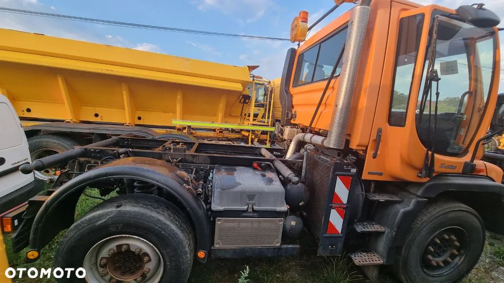 Mercedes-Benz Unimog U400 - 5