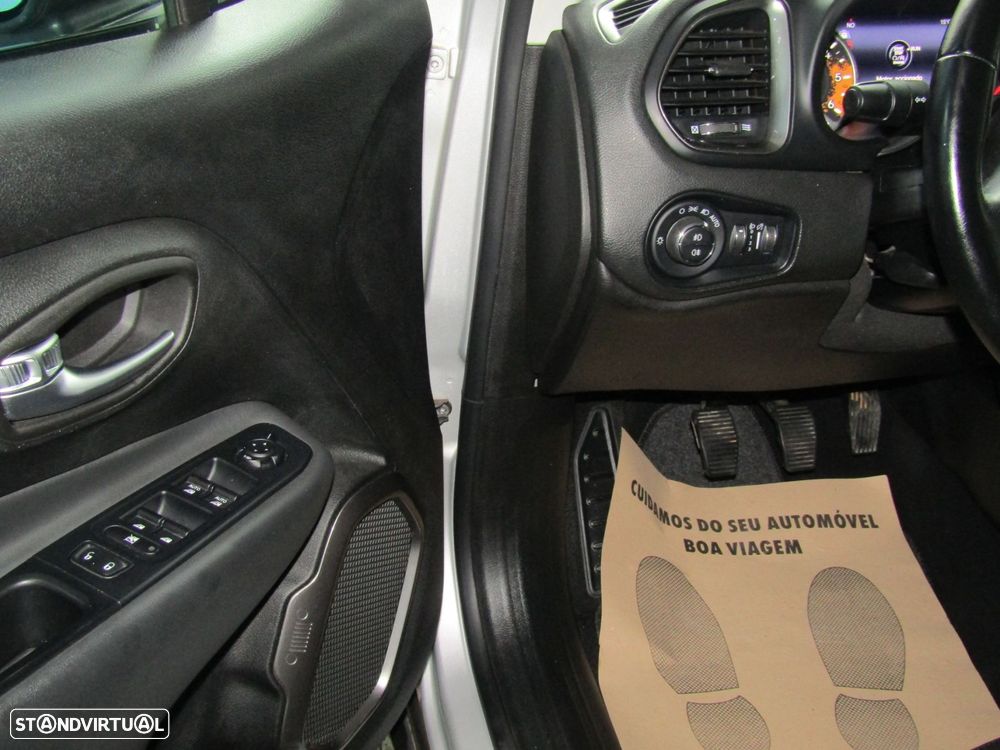 Jeep Renegade 1.6 MJD Night Eagle - 12