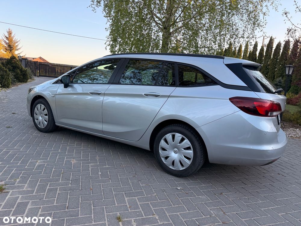 Opel Astra 1.6 CDTI 120 Lat S&S - 4