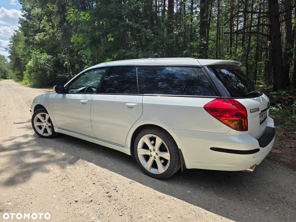 Subaru Legacy - 3