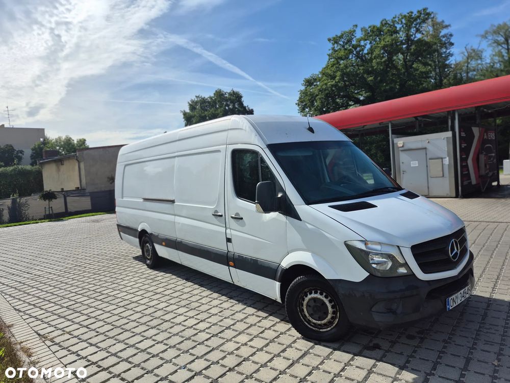 Mercedes-Benz Sprinter - 4