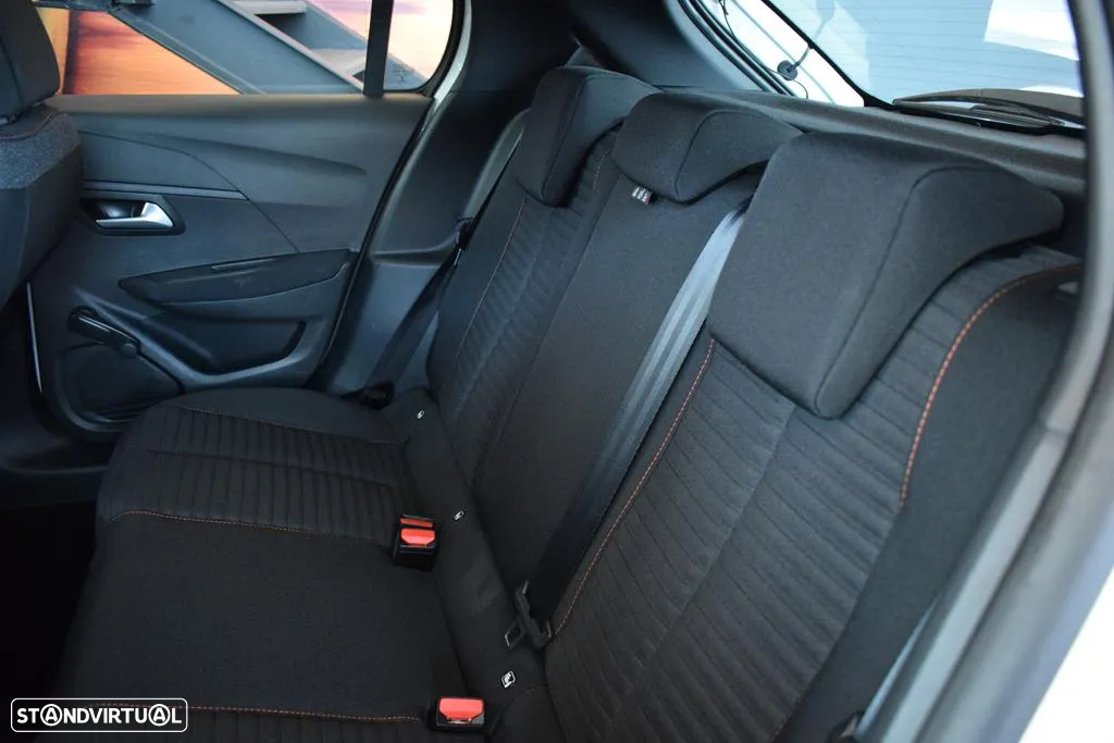 Peugeot e-208 50 kWh Active - 32
