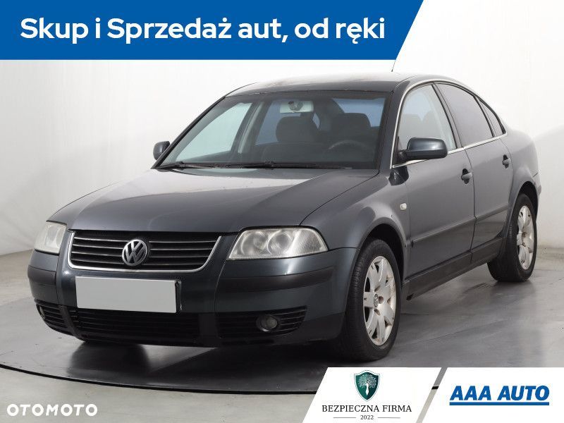 Volkswagen Passat - 3