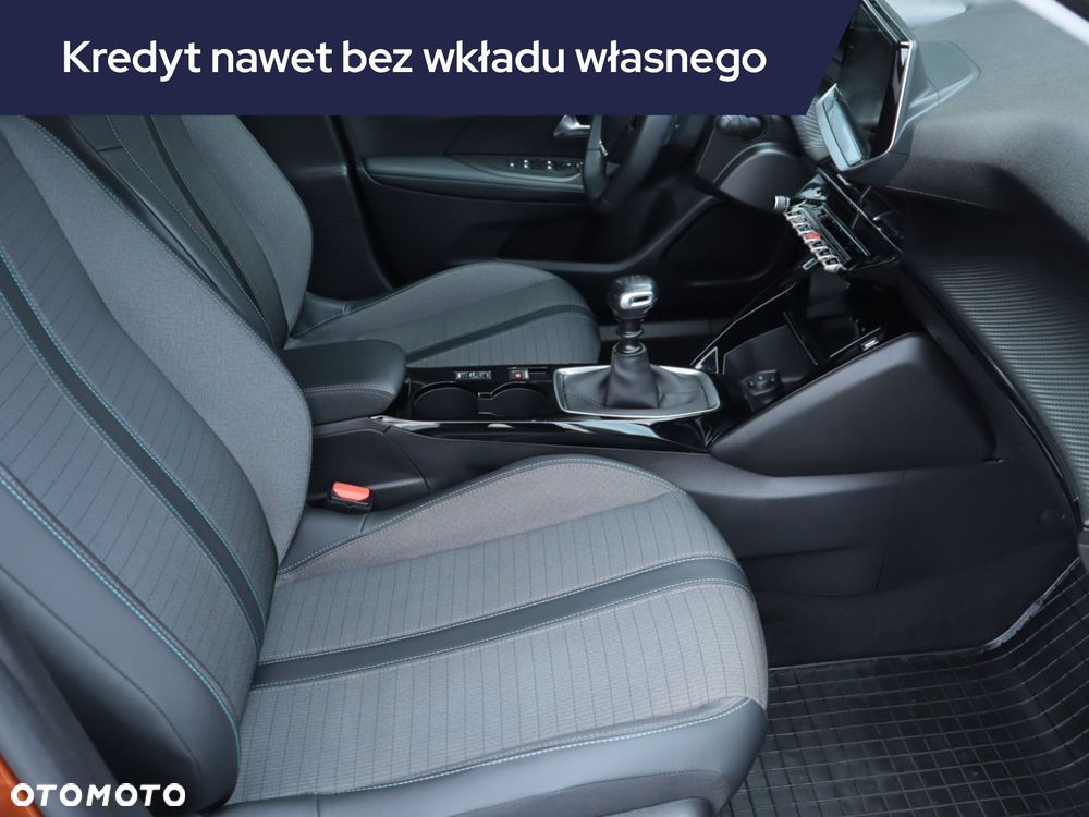 Peugeot 2008 - 11
