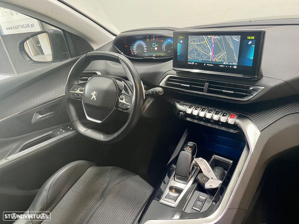 Peugeot 3008 225 e-EAT8 Allure Pack - 31