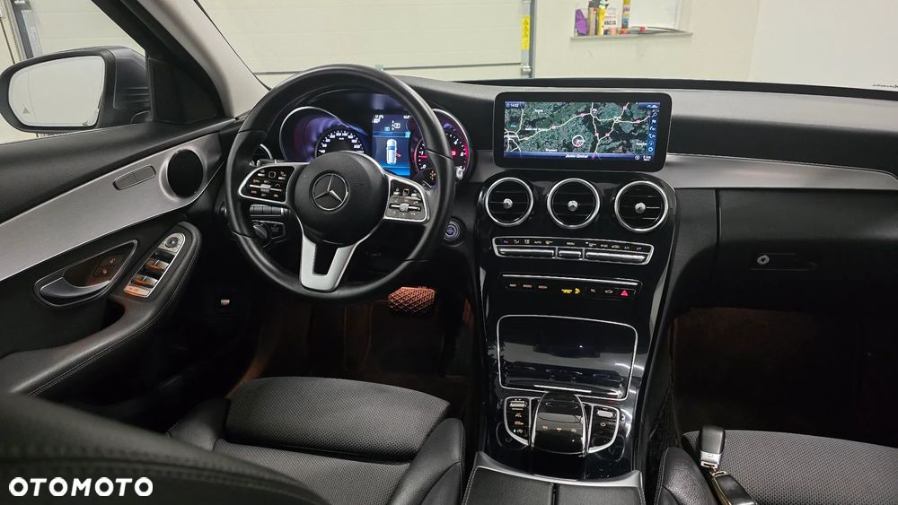 Mercedes-Benz Klasa C 220 d 9G-TRONIC Exclusive - 6