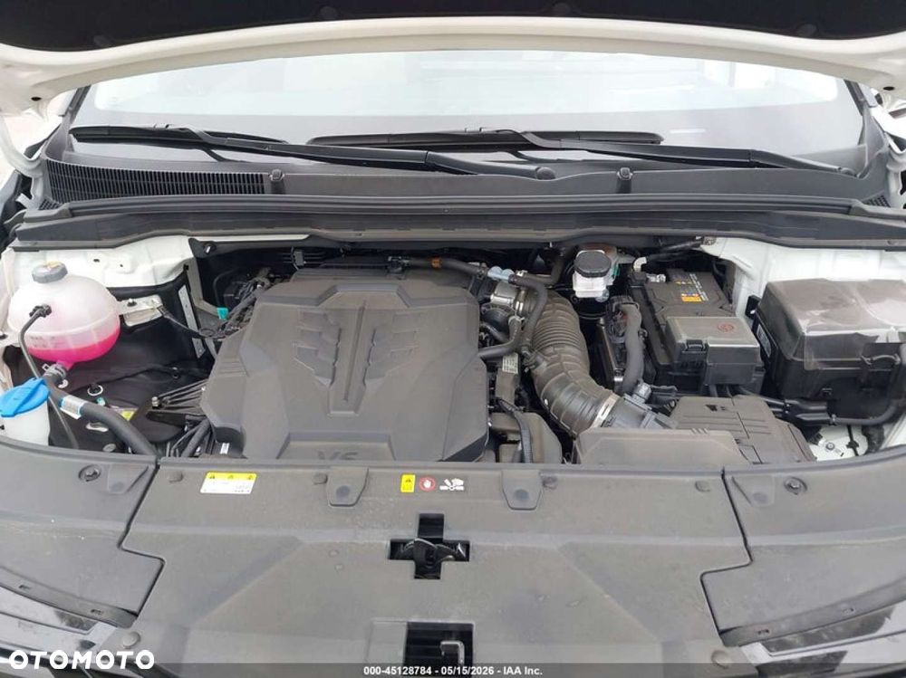 Kia Carnival - 14