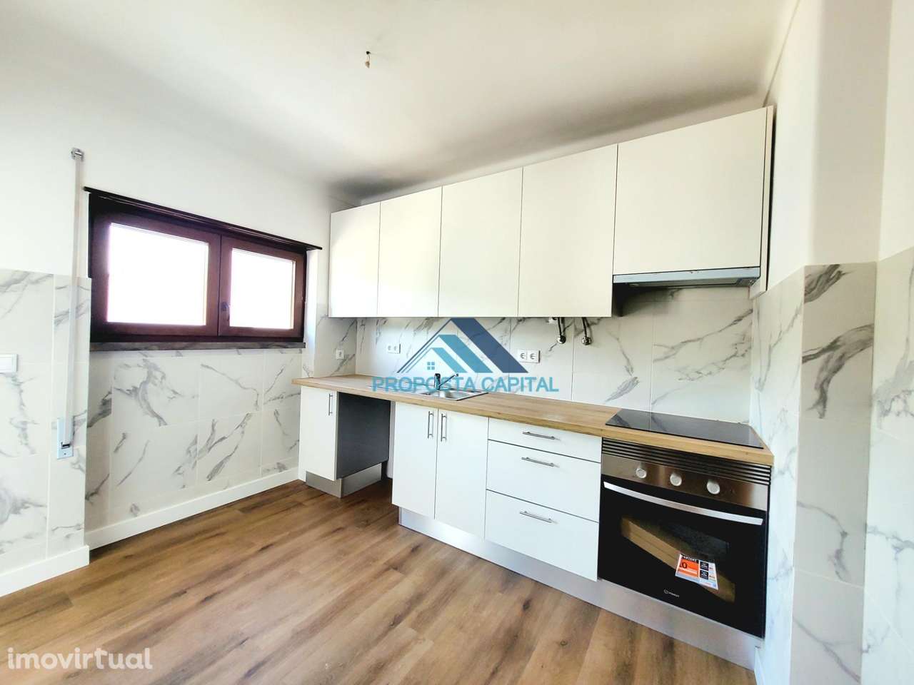 Apartamento T2 Totalmente Remodelado | Centro Sesimbra 200m da Praia - Grande imagem: 2/39