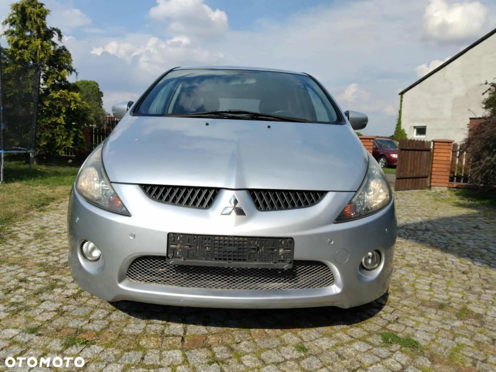 Mitsubishi Grandis 2.4 Intense - 5