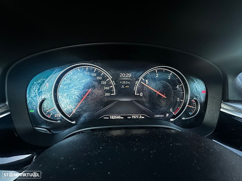 BMW 520 d Pack M Auto - 16