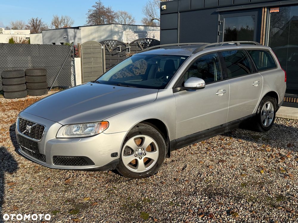 Volvo V70 2.0 Momentum - 3