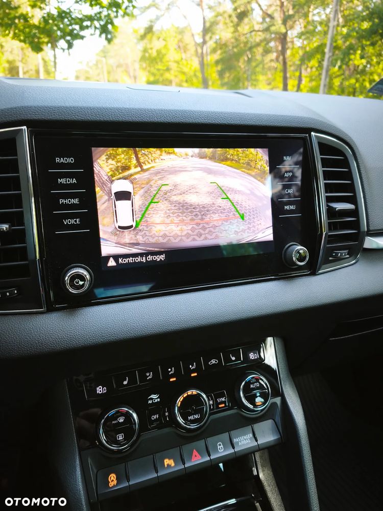 Skoda Karoq 2.0 TDI SCR 4x4 Style DSG - 22