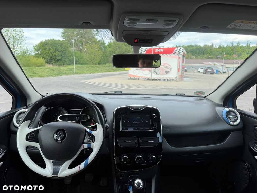Renault Clio TCe 90 Limited - 17