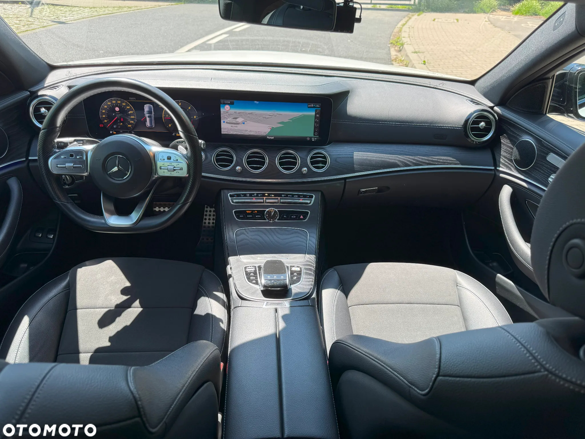 Mercedes-Benz Klasa E - 13