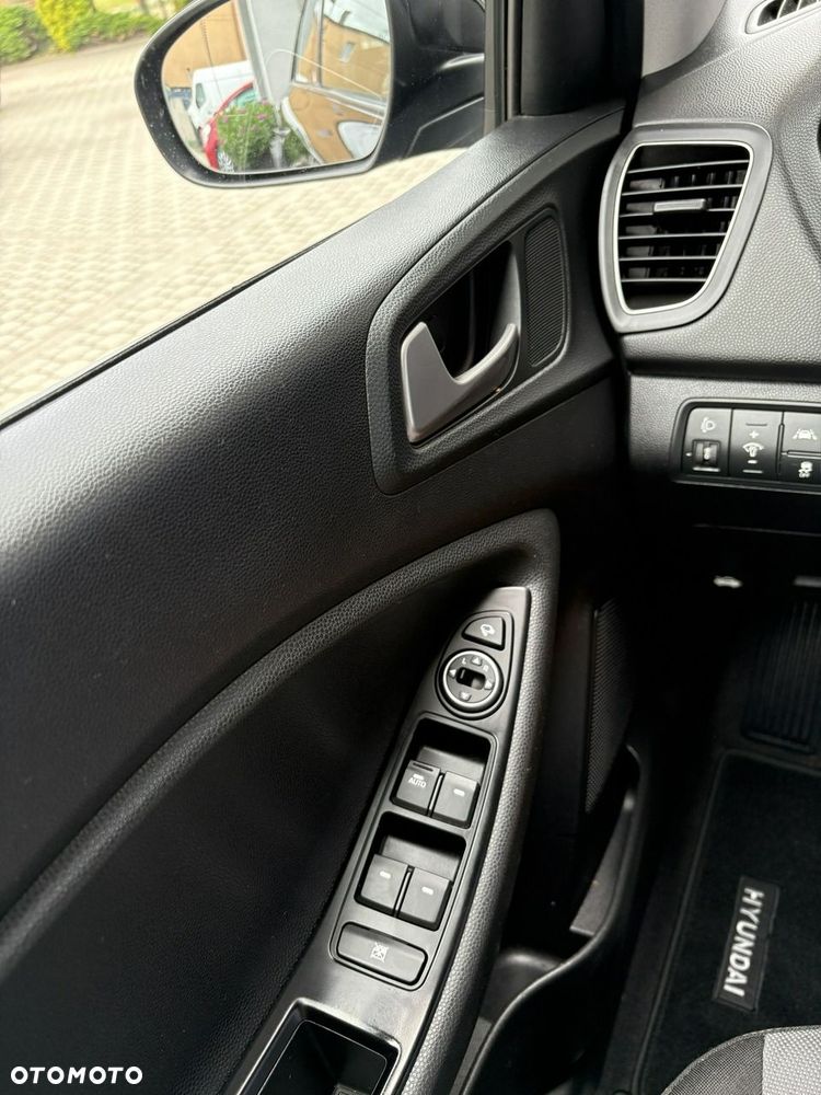 Hyundai i20 - 32