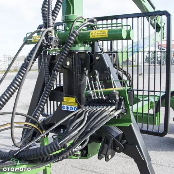 Inny Przyczepa leśna Kellfri 8 ton z żurawiem HDS 6,3m - odkładany HDS - TROL, Wyciągarka leśna do drewna KR4 - 4 tony WIRAX, Pomarol Chwytak do zrywki drewna hydrauliczny CHD100 / CHD110 - kleszcze do drewna, Rębak do drewna, trocina, zrębka - 18