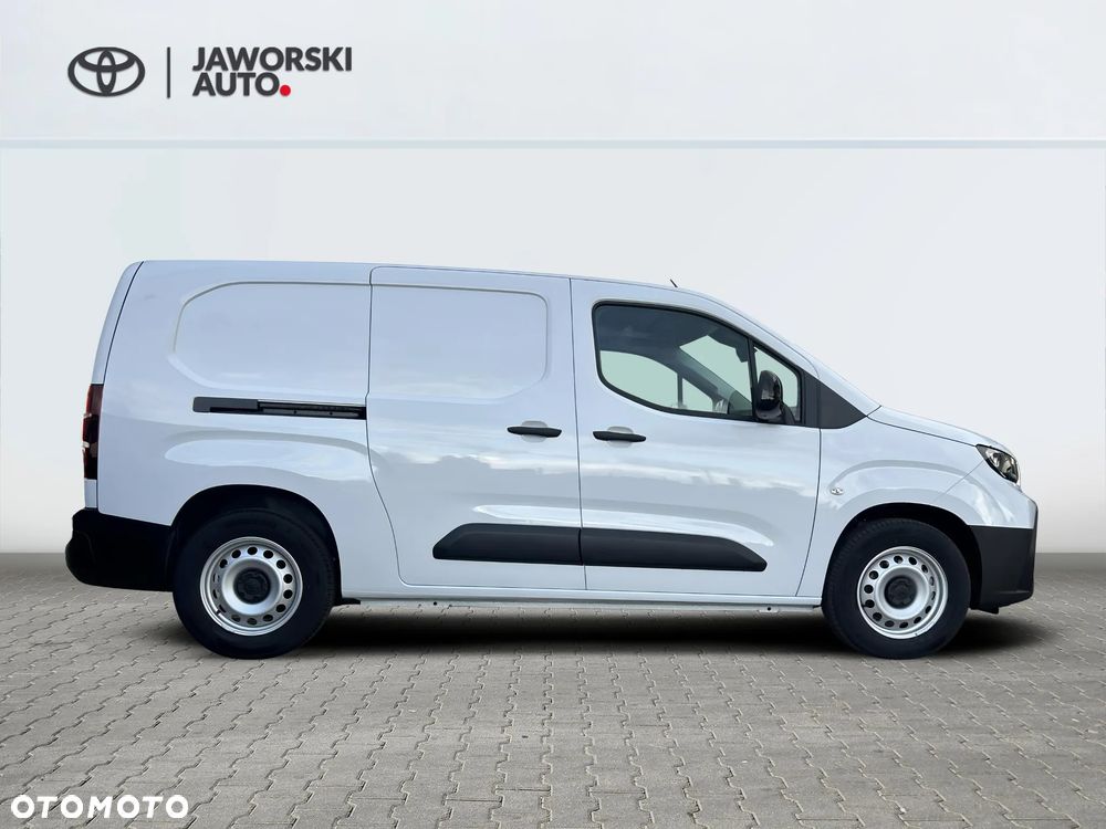 Toyota Proace City - 7