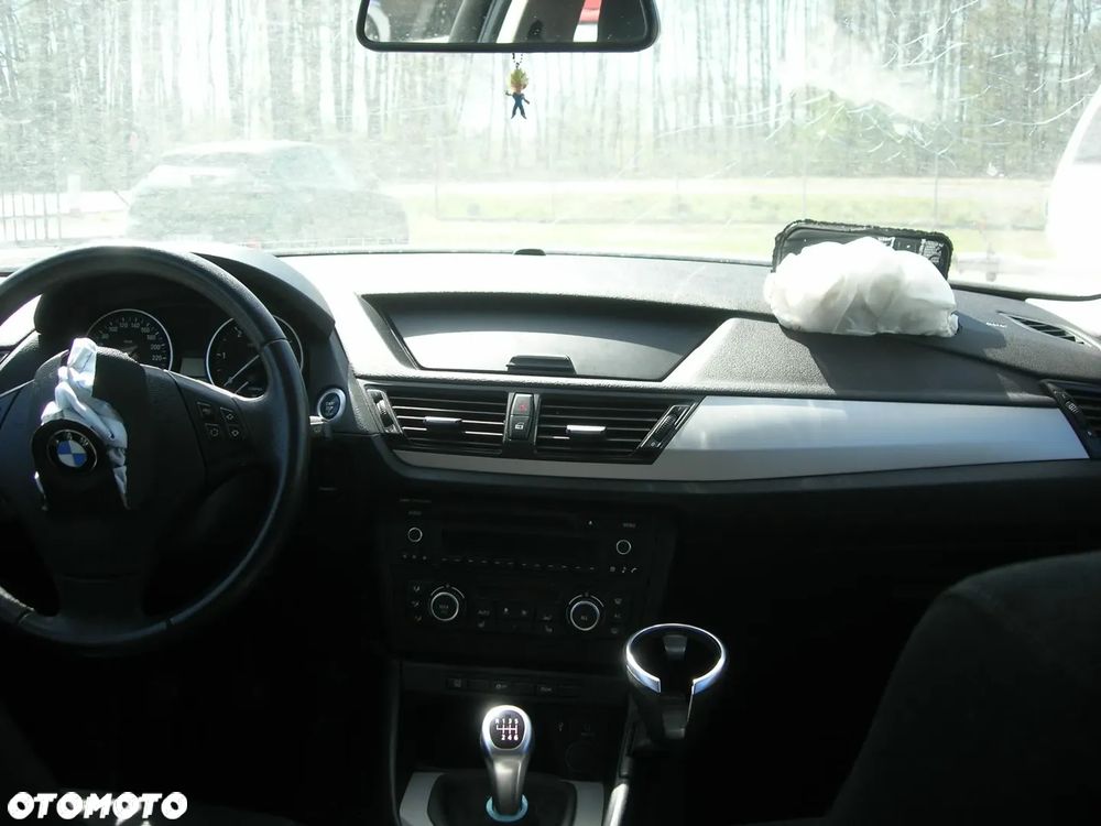 BMW X1 sDrive18d - 15
