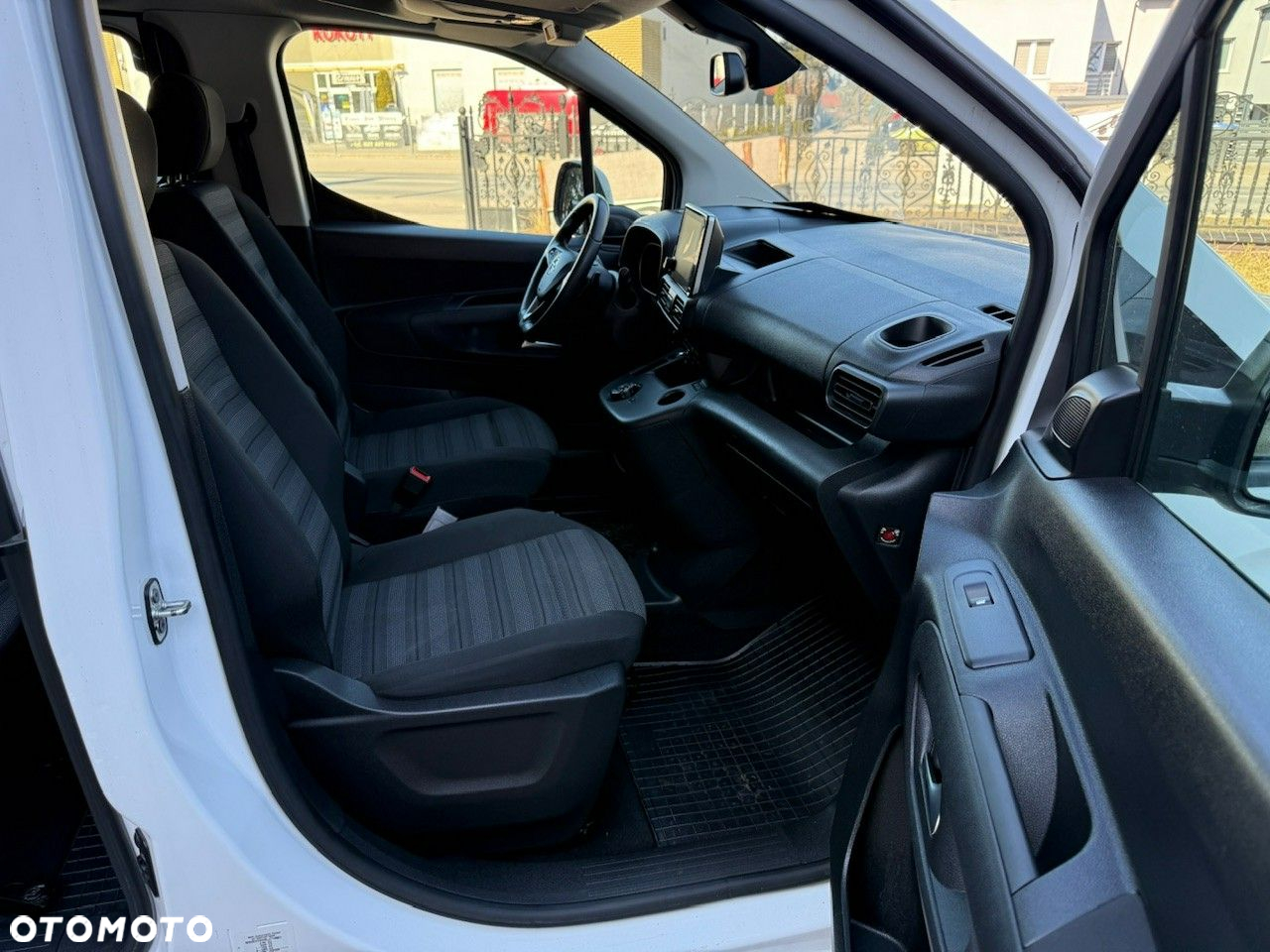 Opel Combo - 19
