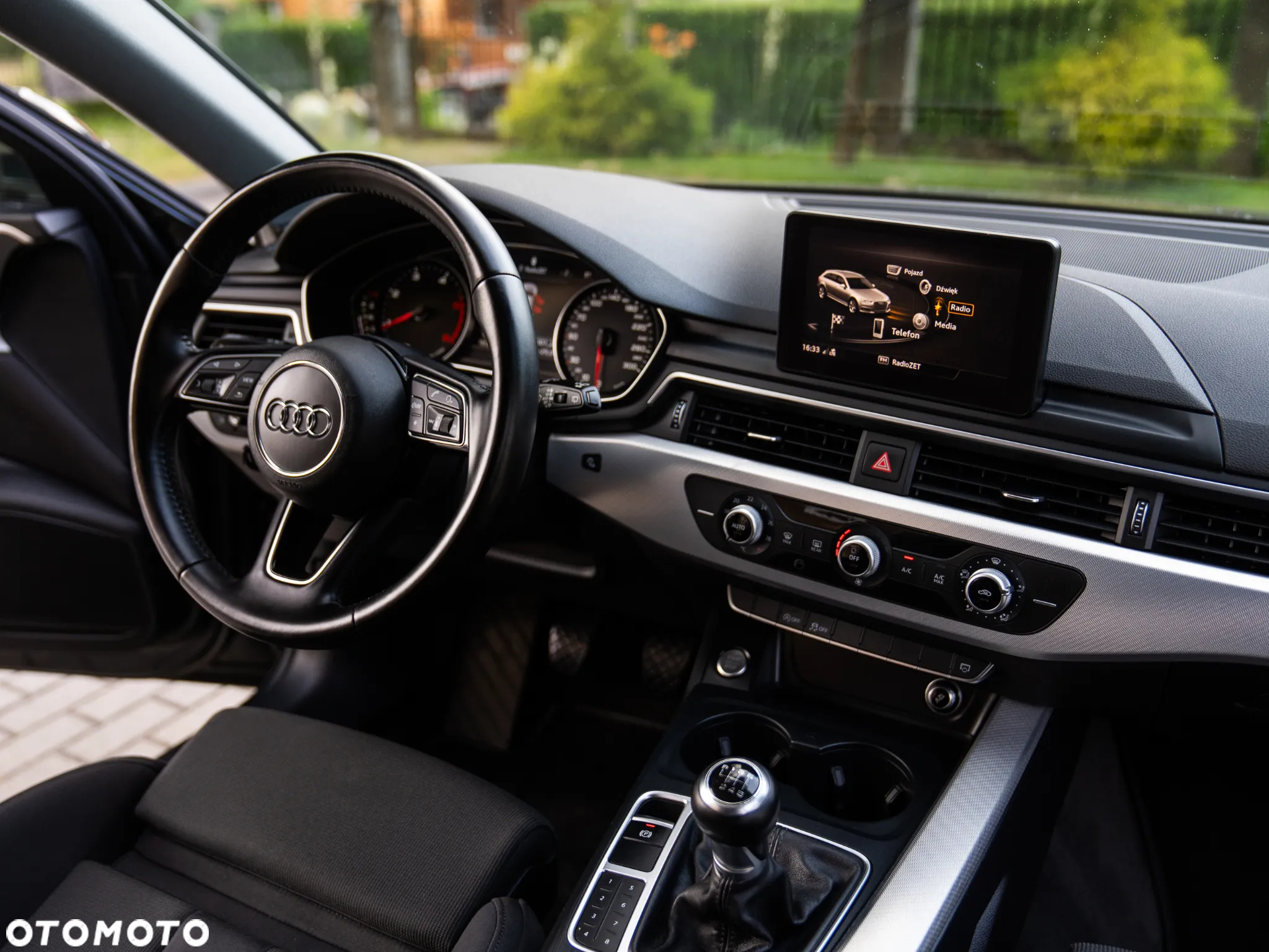Audi A4 Avant 2.0 TDI ultra sport - 28