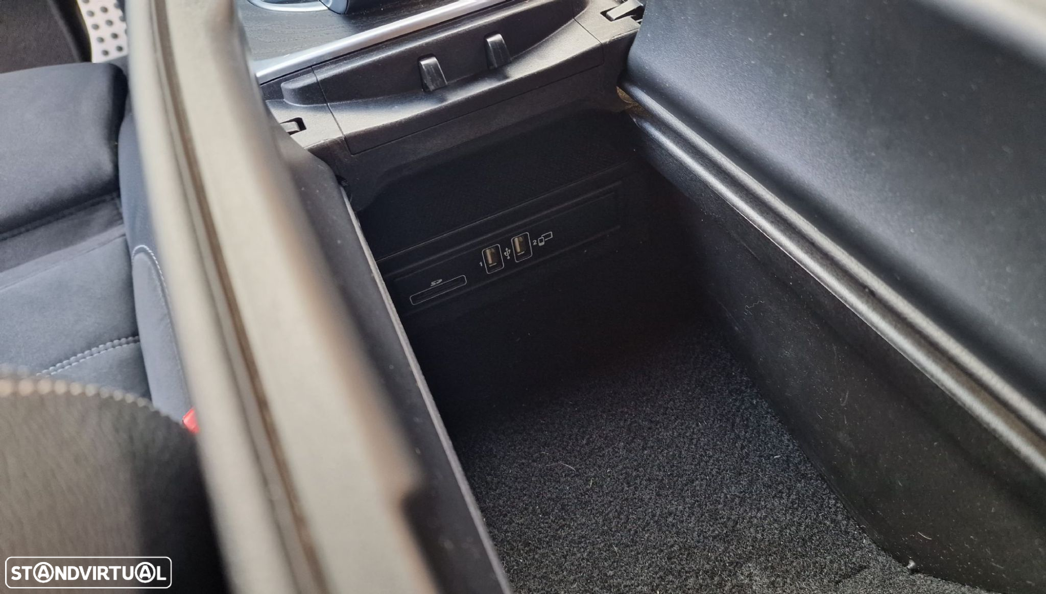 Mercedes-Benz C 220 d Aut. - 30