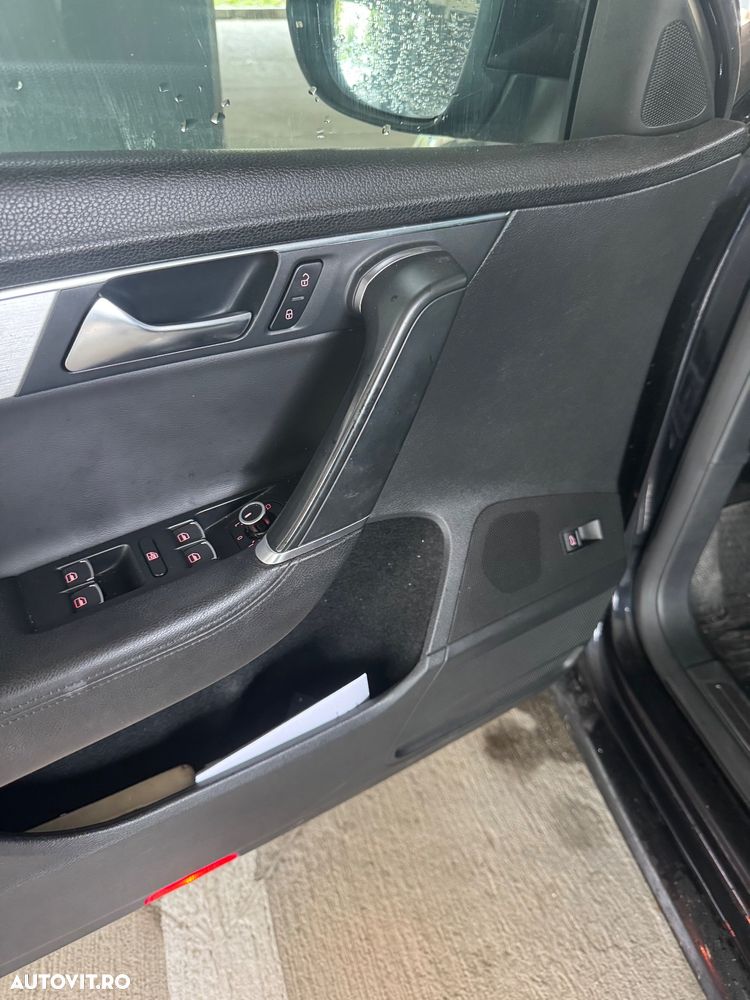 Volkswagen Passat Variant 2.0 TDI Highline DPF DSG - 16