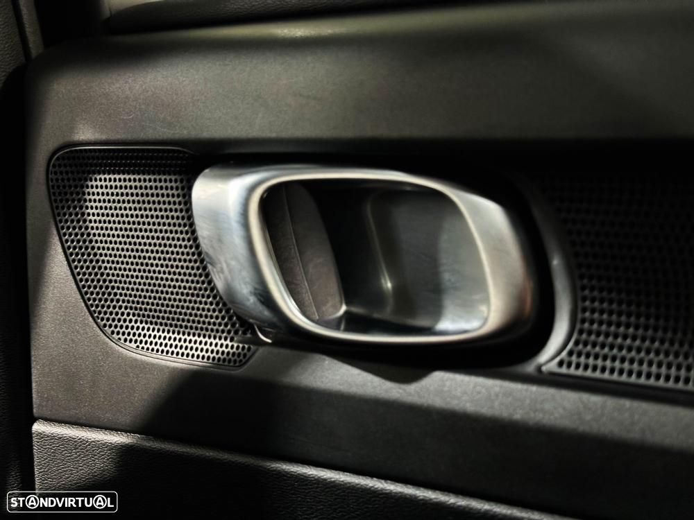 Volvo C40 Recharge 82 kWh Twin Motor Plus - 29