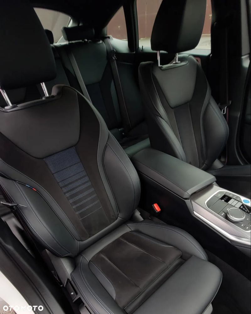 BMW i4 80.7kWh eDrive 40 - 22