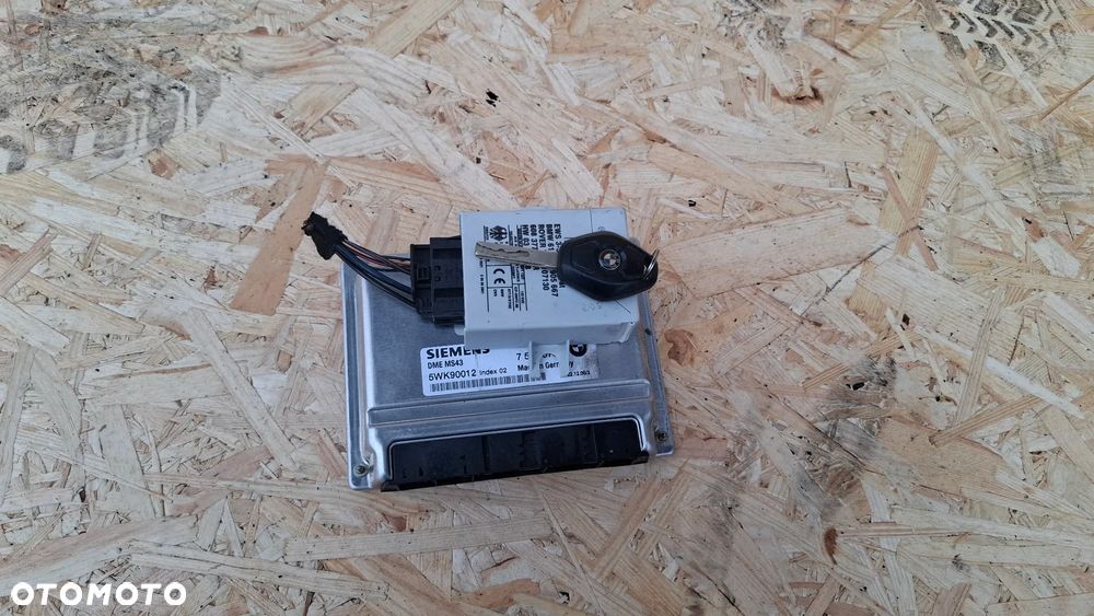 BMW E39 E46 STEROWNIK SILNIKA M54B22 MS43