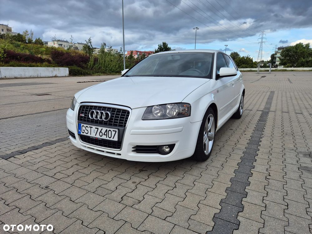 Audi A3 Sportback 2.0 TDI DPF Ambition - 1
