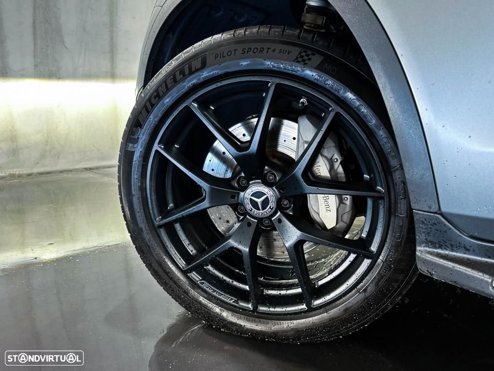 Mercedes-Benz GLC 300 e Coupe 4Matic 9G-TRONIC Edition AMG Line - 61