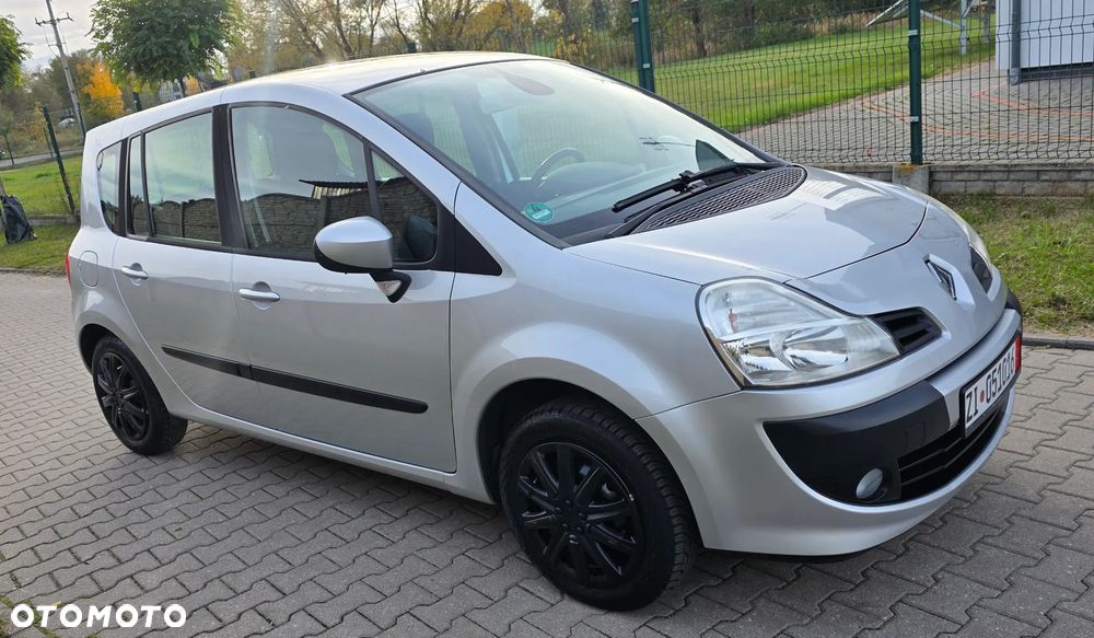 Renault Modus 2010 photo 5