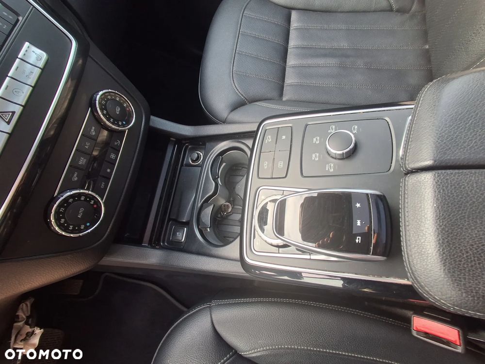 Mercedes-Benz GLS 450 4Matic 9G-TRONIC Exclusive - 27