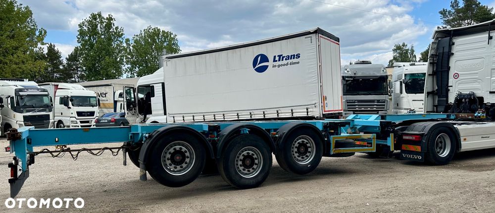 Broshuis PODKONTENEROWA ROZSUWANA TYŁ i PRZÓD SAF 2xOŚ PODNOSZONA 1x20 2x20 1x35 1x40 1x45 WAGA:5400kg 2006r - 6