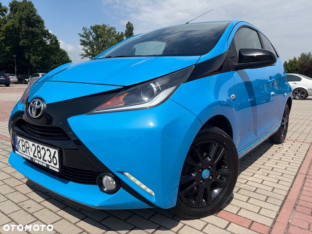 Toyota Aygo x-clusiv - 3