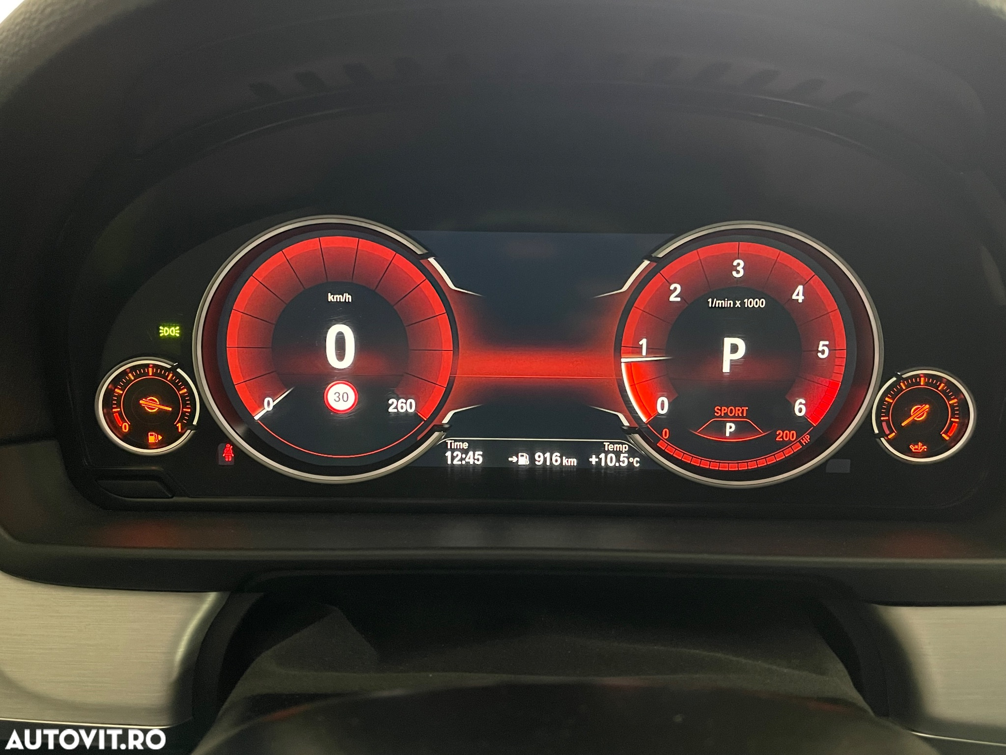 BMW Seria 5 520d xDrive Touring Aut. - 10
