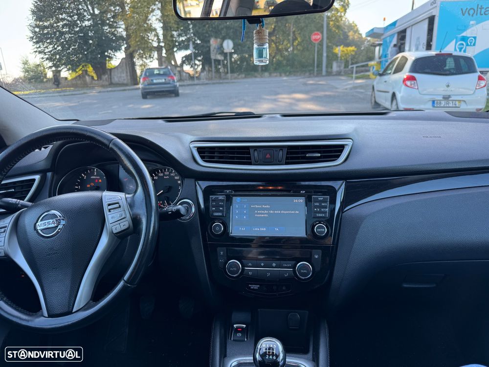 Nissan Qashqai 1.5 dCi N-Tec - 12