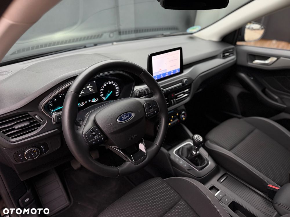 Ford Focus 1.0 EcoBoost Start-Stopp-System COOL&CONNECT DESIGN - 16