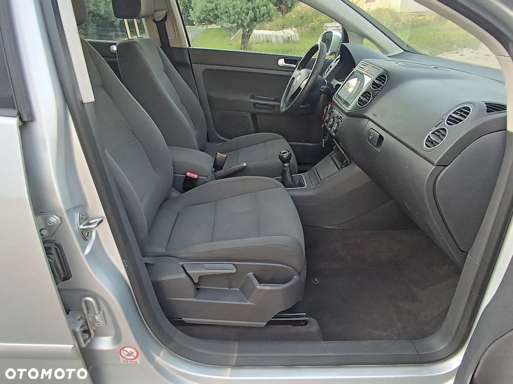 Volkswagen Golf Plus - 8