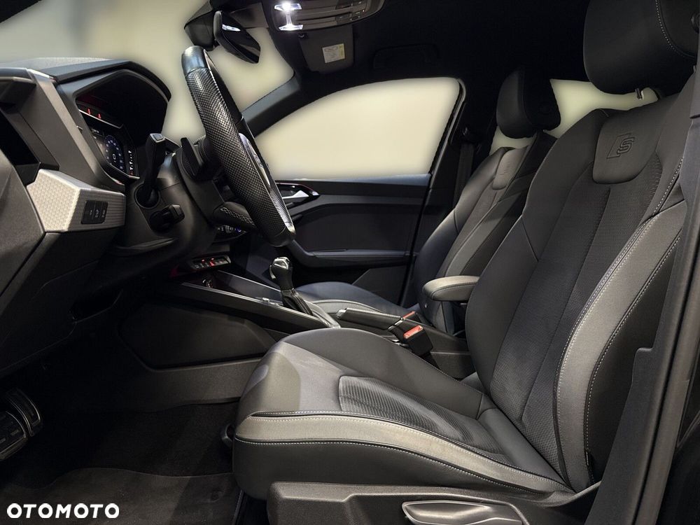 Audi A1 Sportback 40 TFSI S-Line S tronic - 14