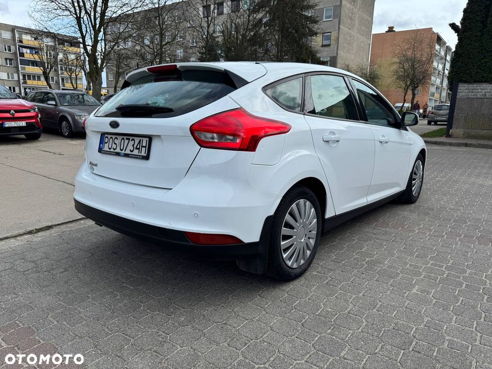 Ford Focus 1.5 TDCi SYNC Edition - 4