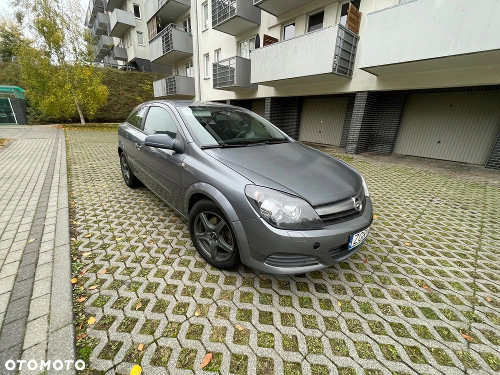 Opel Astra 2006 photo 2