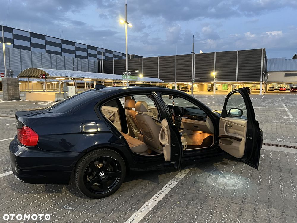 BMW Seria 3 - 15