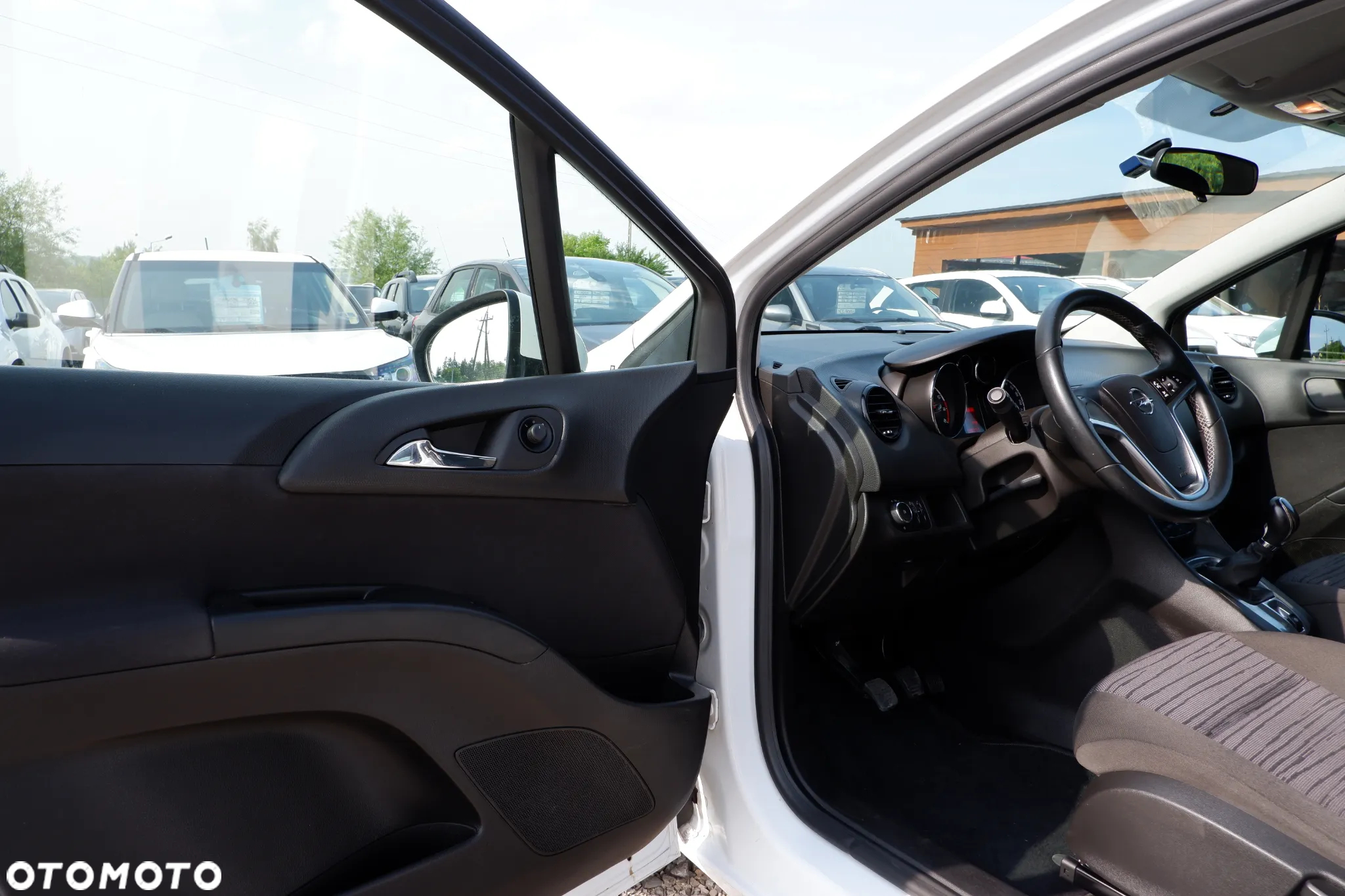Opel Meriva 1.4 T Essentia - 25