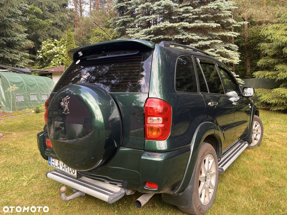 Toyota RAV4 - 3